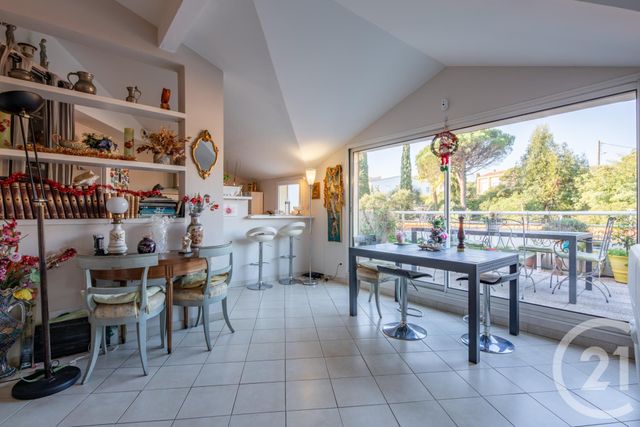 Appartement F3 &agrave; vendre - 3 pi&egrave;ces - 81,45 m2 - Ste Maxime - 83 - PROVENCE-ALPES-COTE-D-AZUR