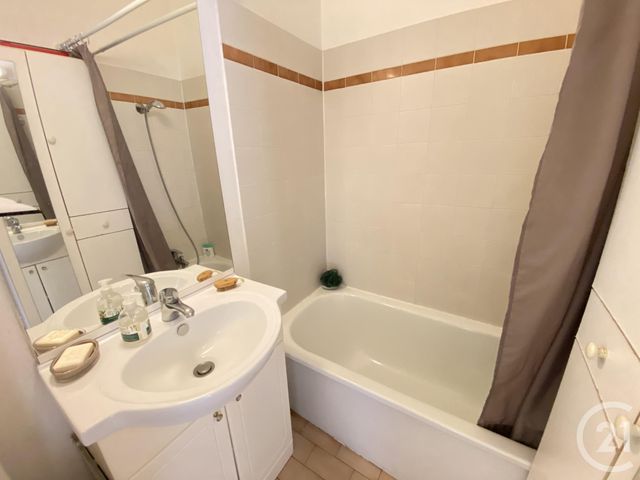 Appartement F2 &agrave; vendre - 2 pi&egrave;ces - 26 m2 - Ste Maxime - 83 - PROVENCE-ALPES-COTE-D-AZUR