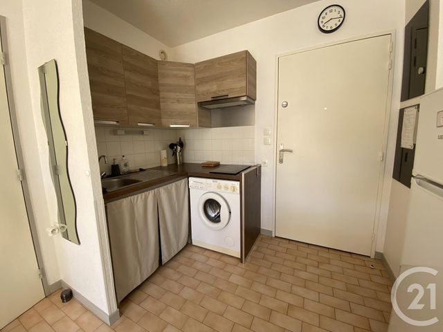 Appartement F2 &agrave; vendre - 2 pi&egrave;ces - 26 m2 - Ste Maxime - 83 - PROVENCE-ALPES-COTE-D-AZUR
