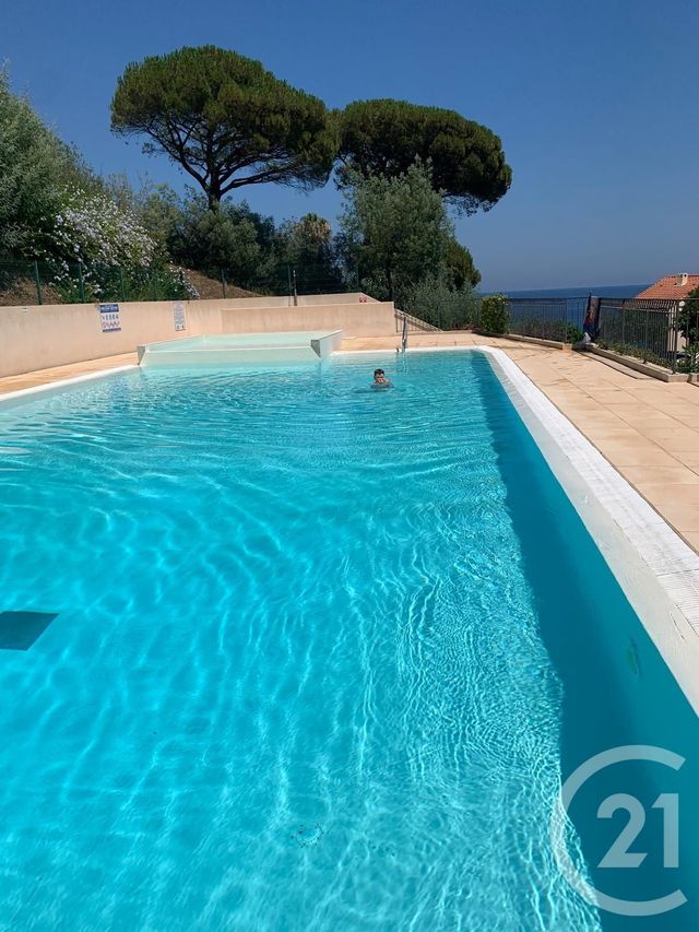 Appartement F2 &agrave; vendre - 2 pi&egrave;ces - 27 m2 - Ste Maxime - 83 - PROVENCE-ALPES-COTE-D-AZUR