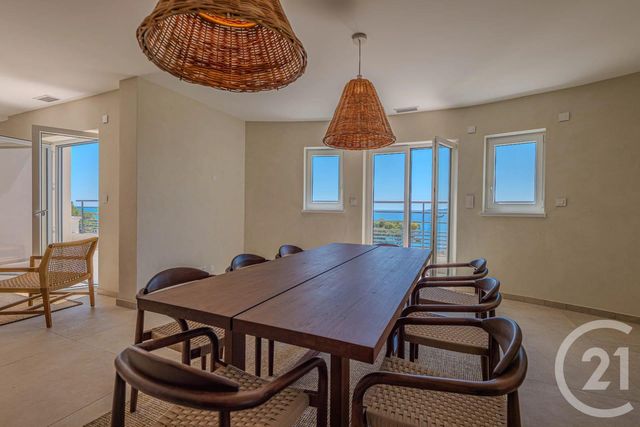 Maison &agrave; vendre - 8 pi&egrave;ces - 230,09 m2 - Roquebrune Sur Argens - 83 - PROVENCE-ALPES-COTE-D-AZUR