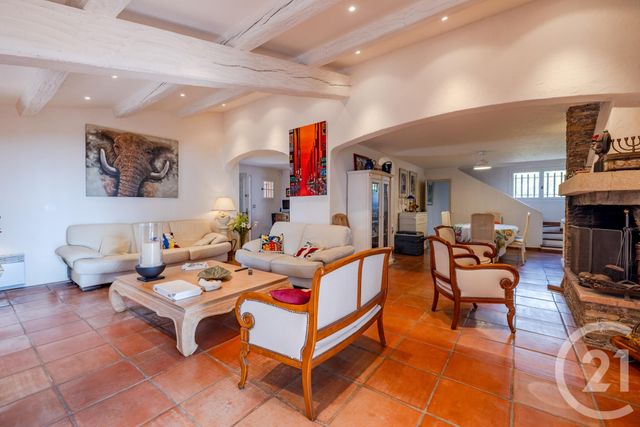 Maison &agrave; vendre - 9 pi&egrave;ces - 228,71 m2 - Ste Maxime - 83 - PROVENCE-ALPES-COTE-D-AZUR
