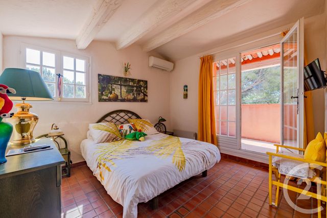 Maison &agrave; vendre - 9 pi&egrave;ces - 228,71 m2 - Ste Maxime - 83 - PROVENCE-ALPES-COTE-D-AZUR