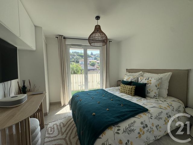 Appartement F2 bis &agrave; vendre - 2 pi&egrave;ces - 39,06 m2 - Ste Maxime - 83 - PROVENCE-ALPES-COTE-D-AZUR
