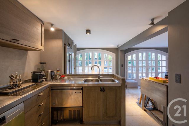 Maison &agrave; vendre - 11 pi&egrave;ces - 272,68 m2 - Ste Maxime - 83 - PROVENCE-ALPES-COTE-D-AZUR