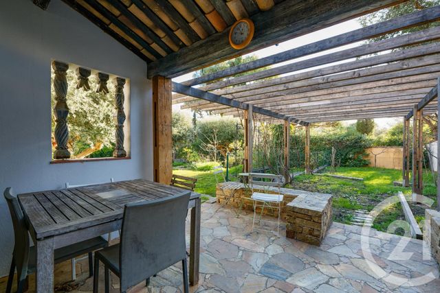 Maison &agrave; vendre - 11 pi&egrave;ces - 272,68 m2 - Ste Maxime - 83 - PROVENCE-ALPES-COTE-D-AZUR