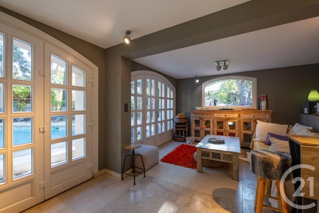 Maison &agrave; vendre - 11 pi&egrave;ces - 272,68 m2 - Ste Maxime - 83 - PROVENCE-ALPES-COTE-D-AZUR