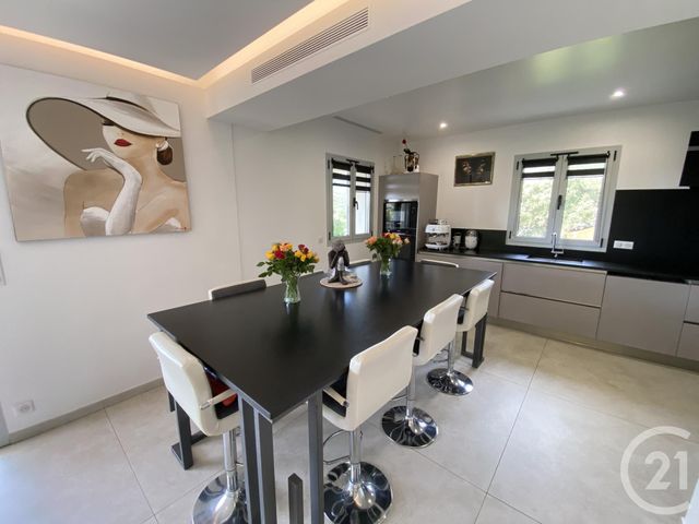 Maison &agrave; vendre - 6 pi&egrave;ces - 166 m2 - Ste Maxime - 83 - PROVENCE-ALPES-COTE-D-AZUR