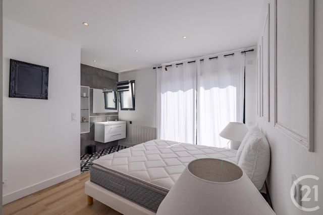 Maison &agrave; vendre - 6 pi&egrave;ces - 285 m2 - Frejus - 83 - PROVENCE-ALPES-COTE-D-AZUR