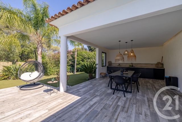 Maison &agrave; vendre - 6 pi&egrave;ces - 285 m2 - Frejus - 83 - PROVENCE-ALPES-COTE-D-AZUR