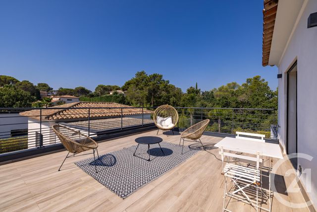 Maison &agrave; vendre - 6 pi&egrave;ces - 285 m2 - Frejus - 83 - PROVENCE-ALPES-COTE-D-AZUR