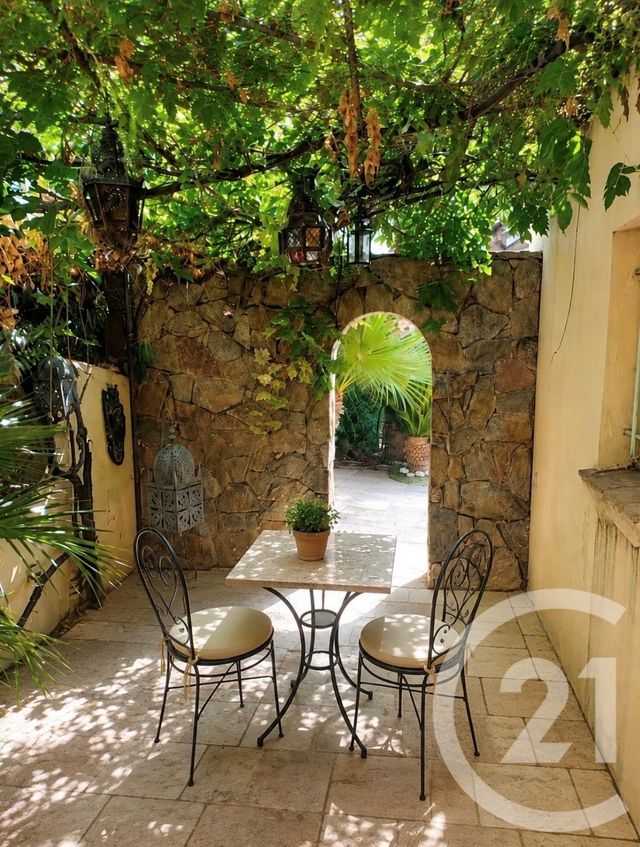 Maison &agrave; vendre - 7 pi&egrave;ces - 130 m2 - Ste Maxime - 83 - PROVENCE-ALPES-COTE-D-AZUR