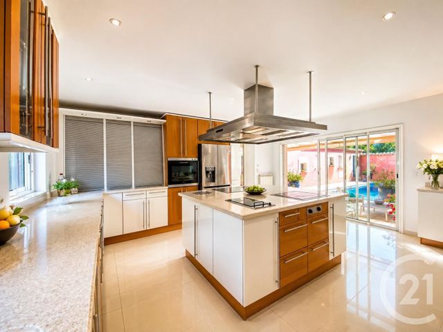 Maison &agrave; vendre - 8 pi&egrave;ces - 289,94 m2 - Ste Maxime - 83 - PROVENCE-ALPES-COTE-D-AZUR