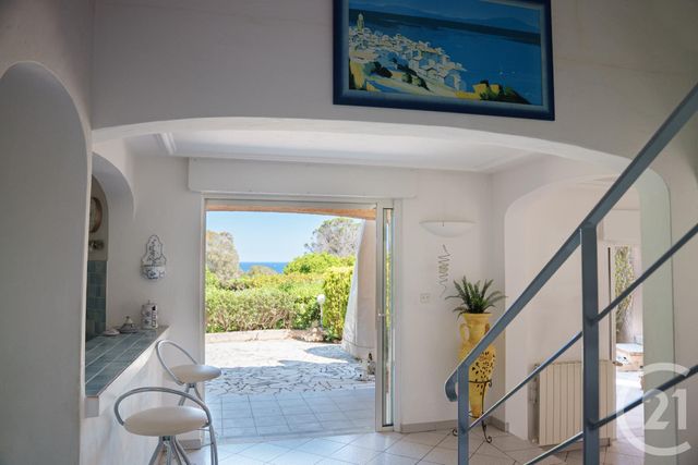 Maison &agrave; vendre - 5 pi&egrave;ces - 150,40 m2 - Les Issambres - 83 - PROVENCE-ALPES-COTE-D-AZUR