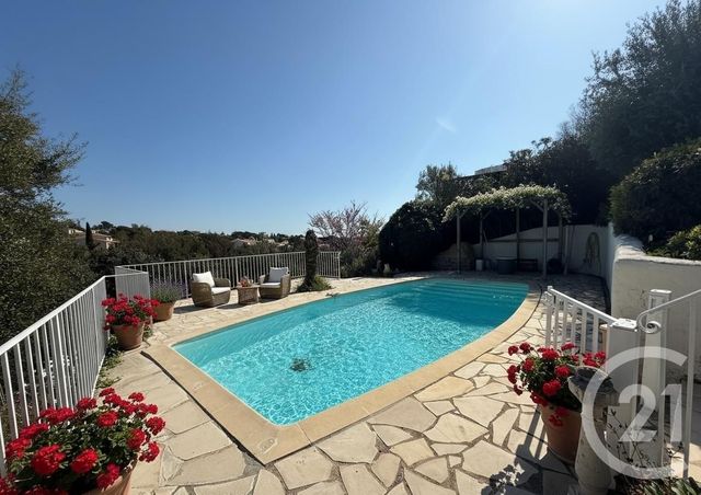 Maison &agrave; vendre - 5 pi&egrave;ces - 145 m2 - Les Issambres - 83 - PROVENCE-ALPES-COTE-D-AZUR