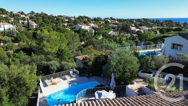 Maison &agrave; vendre - 5 pi&egrave;ces - 145 m2 - Les Issambres - 83 - PROVENCE-ALPES-COTE-D-AZUR