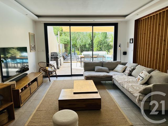 Maison &agrave; vendre - 5 pi&egrave;ces - 150 m2 - Ste Maxime - 83 - PROVENCE-ALPES-COTE-D-AZUR
