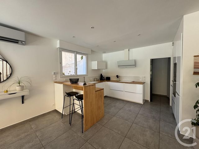 Maison &agrave; vendre - 5 pi&egrave;ces - 150 m2 - Ste Maxime - 83 - PROVENCE-ALPES-COTE-D-AZUR