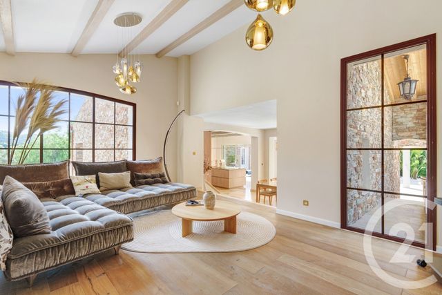 Maison &agrave; vendre - 9 pi&egrave;ces - 200 m2 - Les Issambres - 83 - PROVENCE-ALPES-COTE-D-AZUR