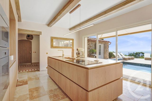 Maison &agrave; vendre - 9 pi&egrave;ces - 200 m2 - Les Issambres - 83 - PROVENCE-ALPES-COTE-D-AZUR