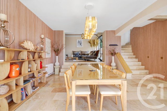 Maison &agrave; vendre - 9 pi&egrave;ces - 200 m2 - Les Issambres - 83 - PROVENCE-ALPES-COTE-D-AZUR