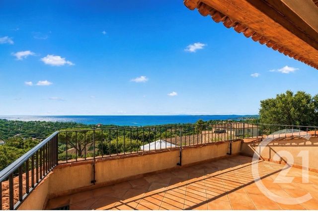 Maison &agrave; vendre - 8 pi&egrave;ces - 180 m2 - Les Issambres - 83 - PROVENCE-ALPES-COTE-D-AZUR