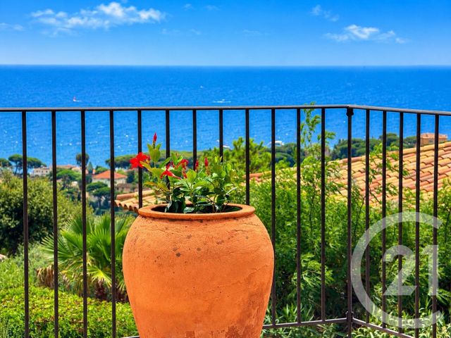 Maison &agrave; vendre - 8 pi&egrave;ces - 180 m2 - Les Issambres - 83 - PROVENCE-ALPES-COTE-D-AZUR