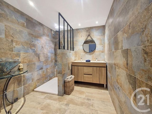 Maison &agrave; vendre - 7 pi&egrave;ces - 161,40 m2 - Frejus - 83 - PROVENCE-ALPES-COTE-D-AZUR