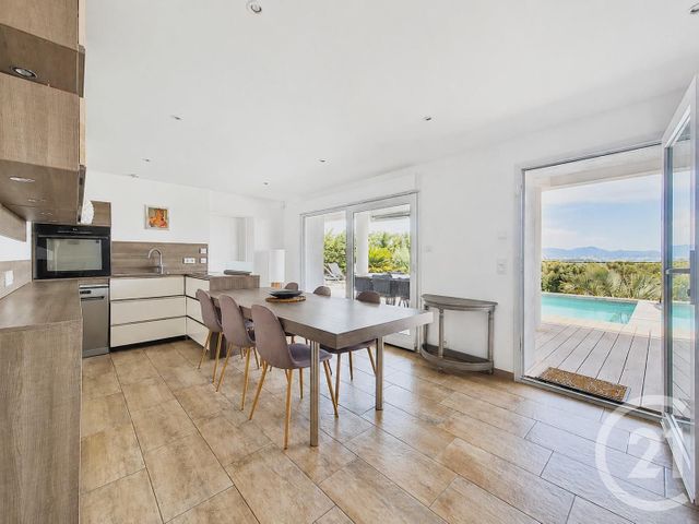 Maison &agrave; vendre - 7 pi&egrave;ces - 161,40 m2 - Frejus - 83 - PROVENCE-ALPES-COTE-D-AZUR