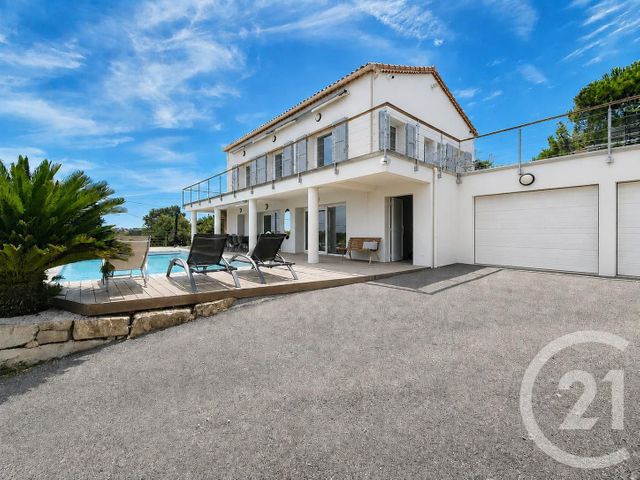 Maison &agrave; vendre - 7 pi&egrave;ces - 161,40 m2 - Frejus - 83 - PROVENCE-ALPES-COTE-D-AZUR