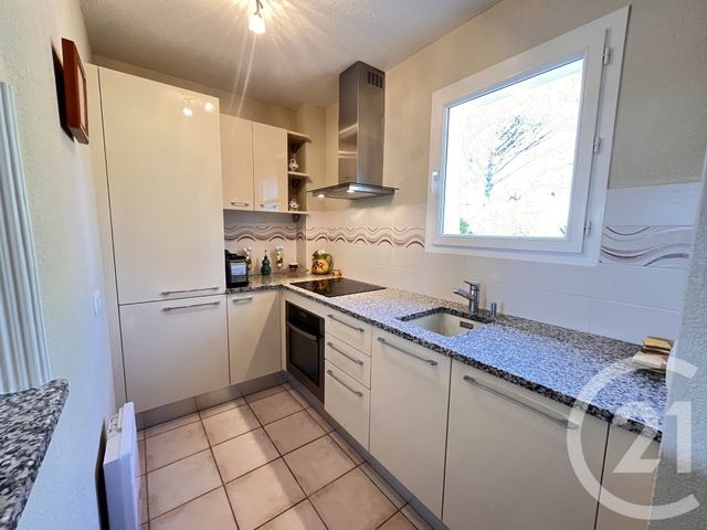 Maison &agrave; vendre - 5 pi&egrave;ces - 71,11 m2 - Roquebrune Sur Argens - 83 - PROVENCE-ALPES-COTE-D-AZUR