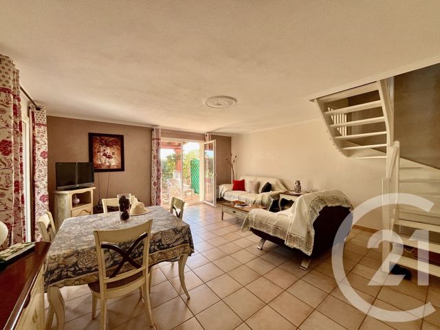 Maison &agrave; vendre - 5 pi&egrave;ces - 71,11 m2 - Roquebrune Sur Argens - 83 - PROVENCE-ALPES-COTE-D-AZUR
