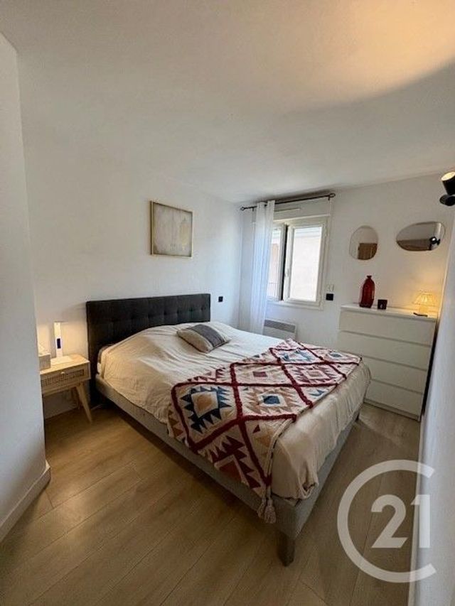 Appartement F2 bis &agrave; vendre - 2 pi&egrave;ces - 52,60 m2 - Ste Maxime - 83 - PROVENCE-ALPES-COTE-D-AZUR
