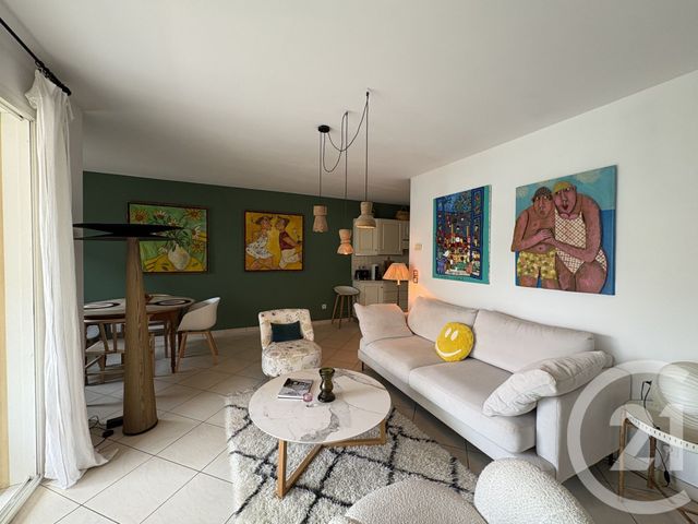 Appartement F3 &agrave; vendre - 3 pi&egrave;ces - 91 m2 - Ste Maxime - 83 - PROVENCE-ALPES-COTE-D-AZUR
