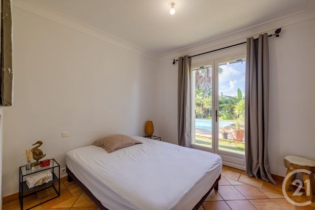 Maison &agrave; vendre - 5 pi&egrave;ces - 140 m2 - Ste Maxime - 83 - PROVENCE-ALPES-COTE-D-AZUR