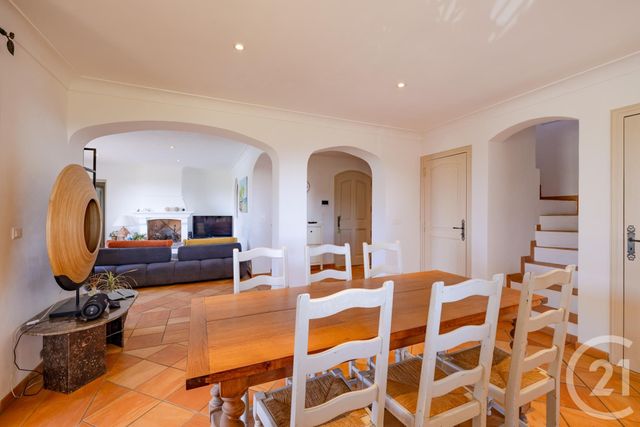 Maison &agrave; vendre - 5 pi&egrave;ces - 140 m2 - Ste Maxime - 83 - PROVENCE-ALPES-COTE-D-AZUR