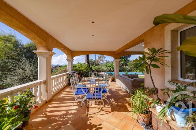 Maison &agrave; vendre - 5 pi&egrave;ces - 140 m2 - Ste Maxime - 83 - PROVENCE-ALPES-COTE-D-AZUR