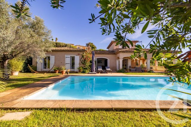 Maison &agrave; vendre - 5 pi&egrave;ces - 140 m2 - Ste Maxime - 83 - PROVENCE-ALPES-COTE-D-AZUR