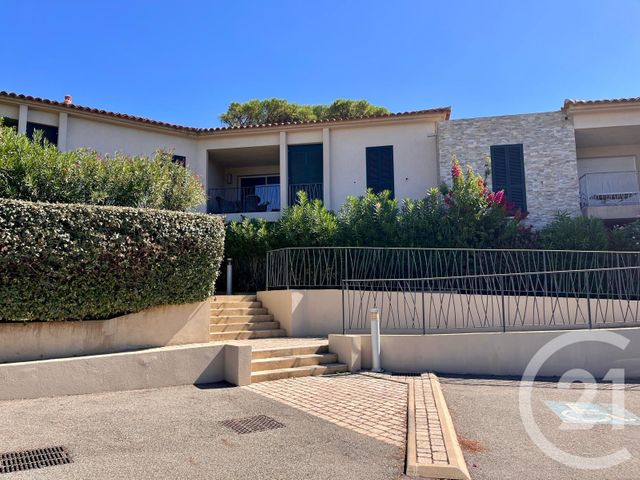 Appartement F4 &agrave; vendre - 4 pi&egrave;ces - 87,16 m2 - Ste Maxime - 83 - PROVENCE-ALPES-COTE-D-AZUR