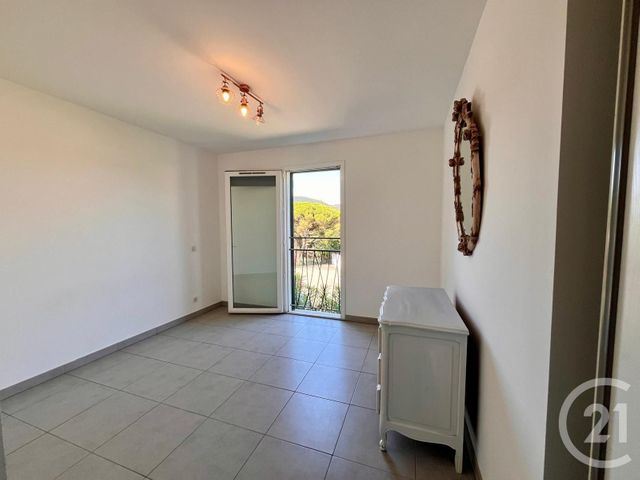 Appartement F4 &agrave; vendre - 4 pi&egrave;ces - 87,16 m2 - Ste Maxime - 83 - PROVENCE-ALPES-COTE-D-AZUR