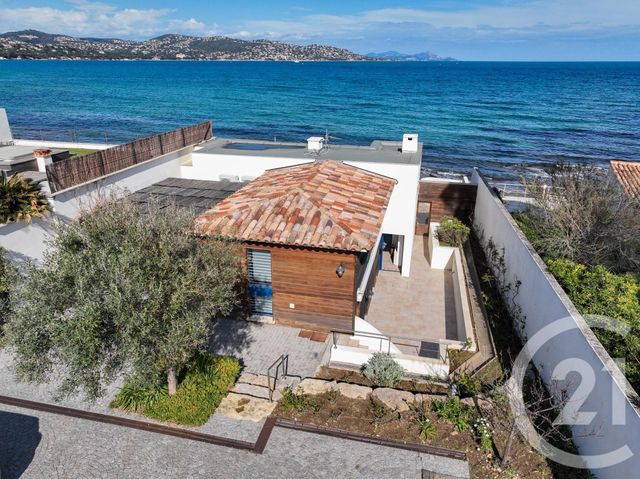 Maison &agrave; vendre - 5 pi&egrave;ces - 134,70 m2 - Ste Maxime - 83 - PROVENCE-ALPES-COTE-D-AZUR