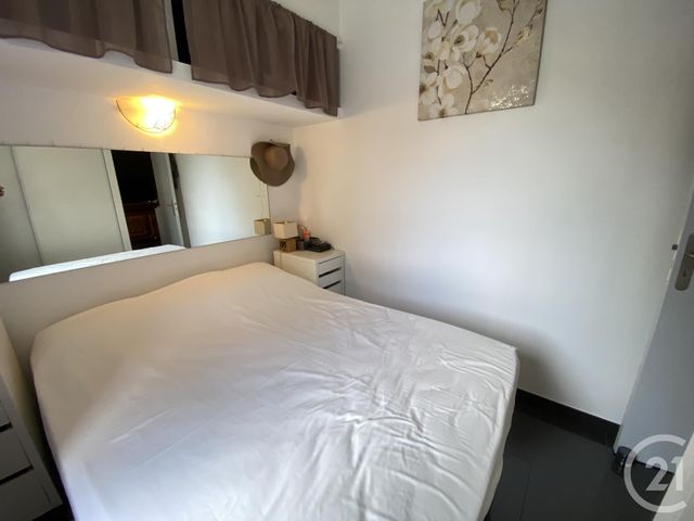 Appartement F2 &agrave; vendre - 3 pi&egrave;ces - 34 m2 - Ste Maxime - 83 - PROVENCE-ALPES-COTE-D-AZUR