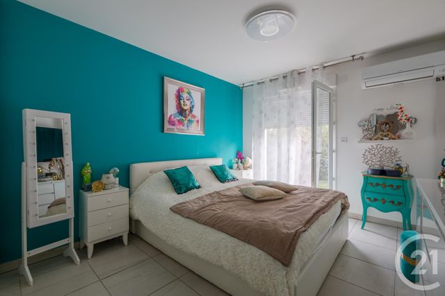 Appartement F2 &agrave; vendre - 2 pi&egrave;ces - 54,77 m2 - St Raphael - 83 - PROVENCE-ALPES-COTE-D-AZUR