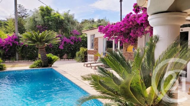 Maison &agrave; vendre - 4 pi&egrave;ces - 134 m2 - Ste Maxime - 83 - PROVENCE-ALPES-COTE-D-AZUR