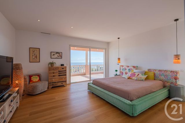 Maison &agrave; vendre - 6 pi&egrave;ces - 220 m2 - Roquebrune Sur Argens - 83 - PROVENCE-ALPES-COTE-D-AZUR