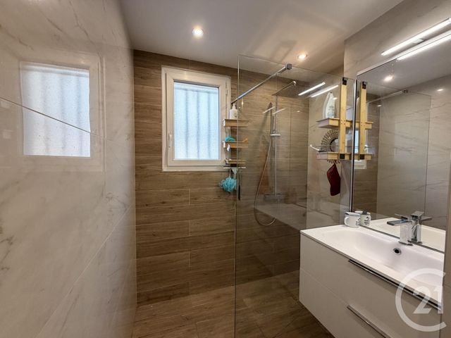 Appartement F2 &agrave; vendre - 2 pi&egrave;ces - 51,02 m2 - Ste Maxime - 83 - PROVENCE-ALPES-COTE-D-AZUR