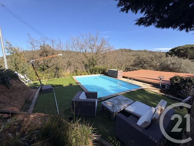 Maison &agrave; vendre - 7 pi&egrave;ces - 174 m2 - La Garde Freinet - 83 - PROVENCE-ALPES-COTE-D-AZUR