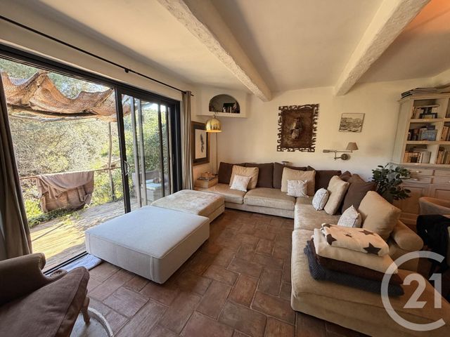 Maison &agrave; vendre - 7 pi&egrave;ces - 174 m2 - La Garde Freinet - 83 - PROVENCE-ALPES-COTE-D-AZUR