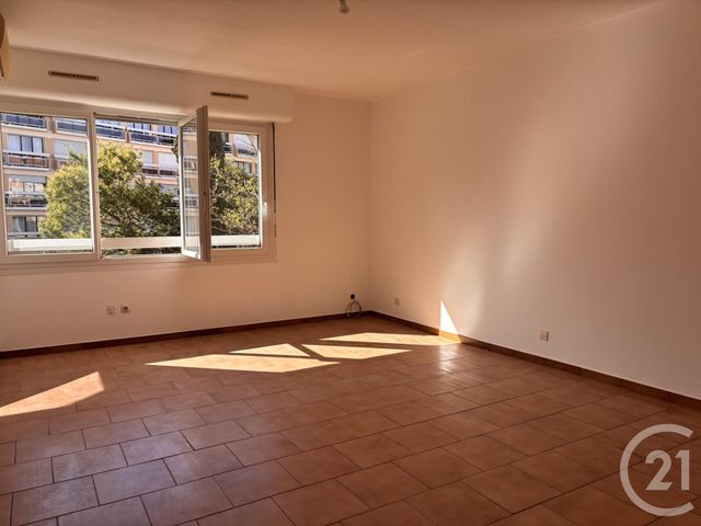 Appartement F3 &agrave; vendre - 3 pi&egrave;ces - 64,83 m2 - Ste Maxime - 83 - PROVENCE-ALPES-COTE-D-AZUR