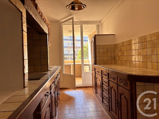 Appartement F3 &agrave; vendre - 3 pi&egrave;ces - 64,83 m2 - Ste Maxime - 83 - PROVENCE-ALPES-COTE-D-AZUR